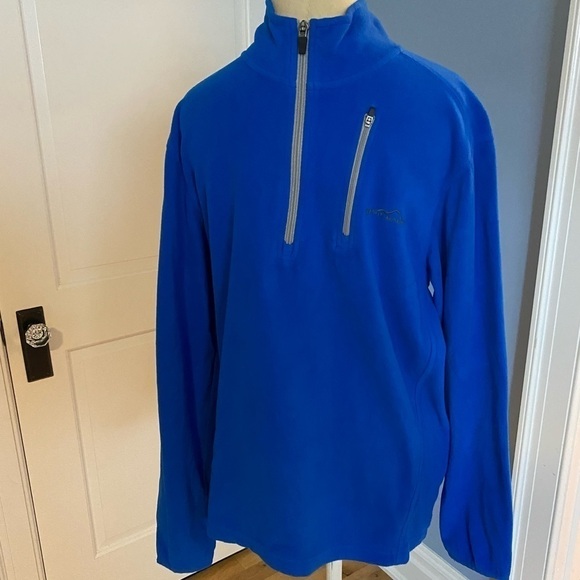 Eddie Bauer Fleece Jacket - Picture 2 of 7